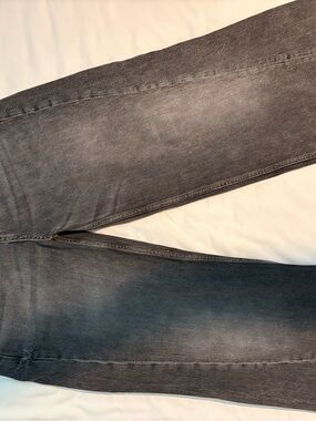 Zara Gray Denim Jeans with Contrast Stitching